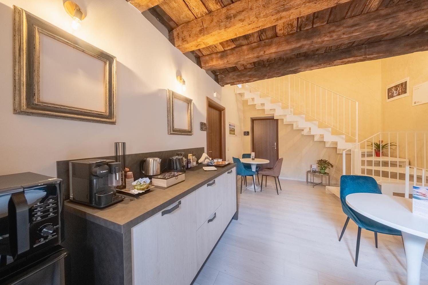 Albergo Diffuso Borgo La Terra Riccia Luaran gambar